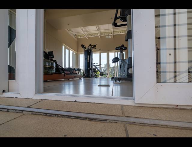 2 BEDROOM APARTMENT FOR SALE IN NORTHGATE
